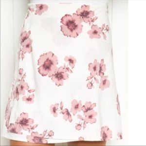 BRANDY MELVILLE SKIRT